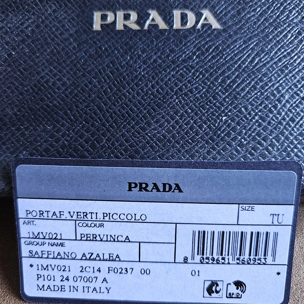 NWT. Prada Floral Wallet in Cream and Blue - Picture 7 of 7